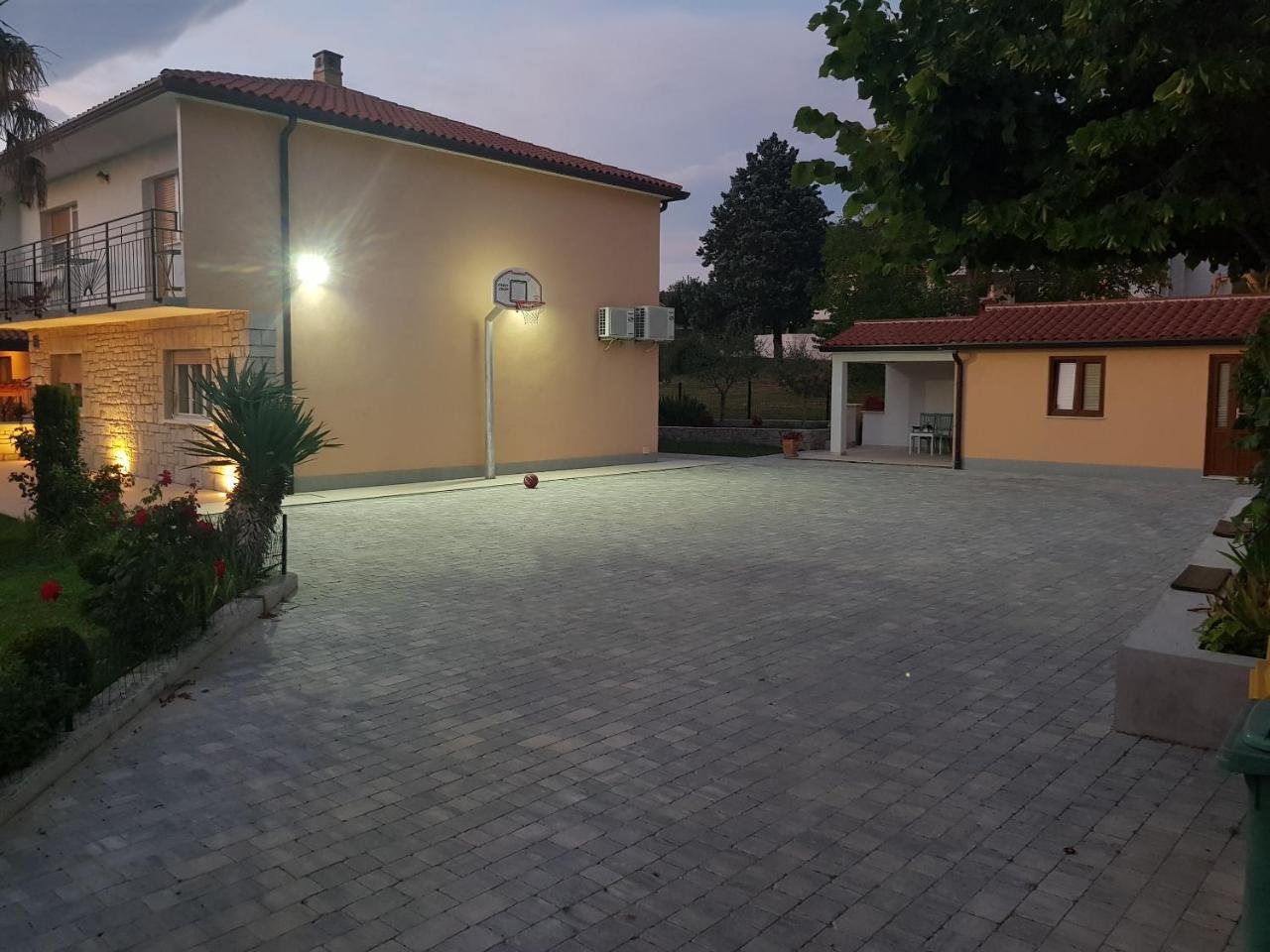 Villa Ivana 拉宾 外观 照片